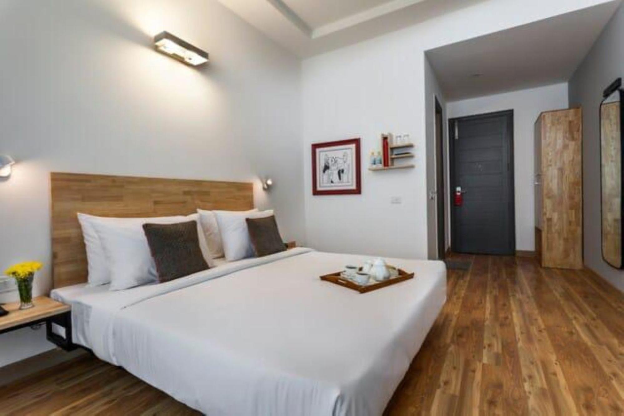 Majestic - East Of Kailash New Delhi